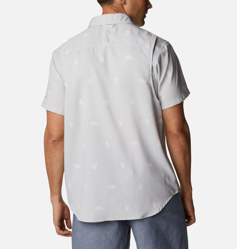 Thumbnail: Men’s Utilizer Short Sleeve Shirt, Color: Nimbus Grey Camp Social, image 2