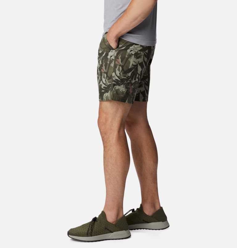 Thumbnail: Men's Wallowa Belted Shorts, Color: Stone Green Floriculture, image 3