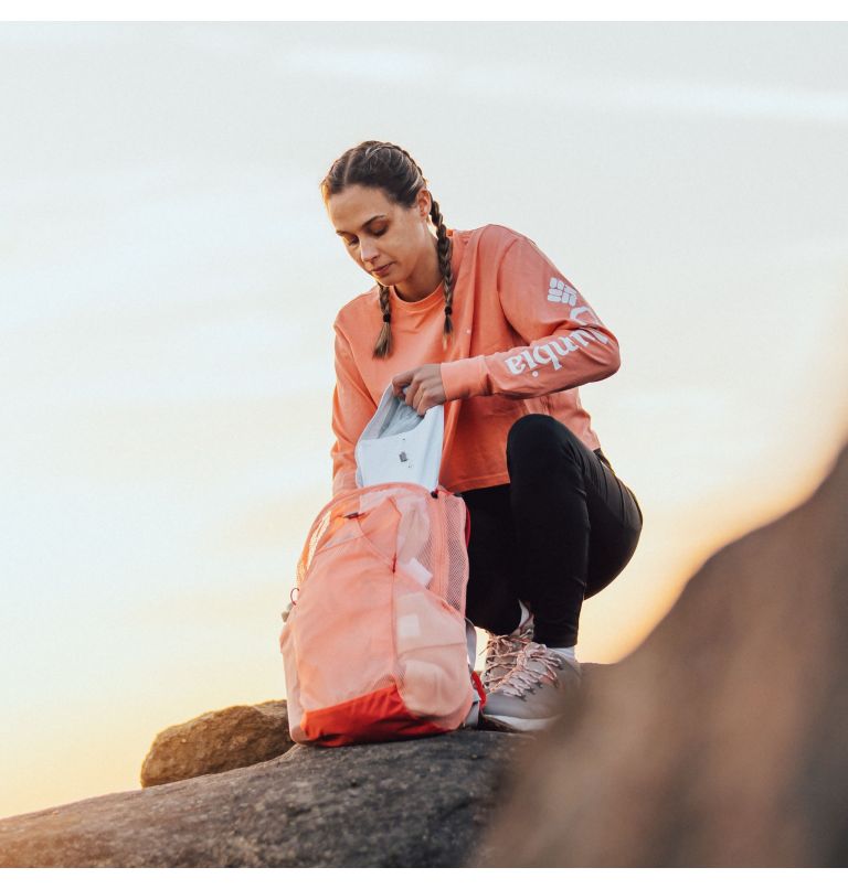 Tandem Trail 20L Mesh Backpack | 879 | O/S, Color: Coral Reef, Red Hibiscus, image 5