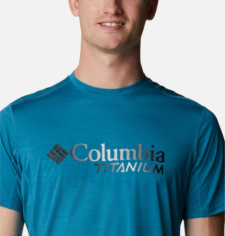 Thumbnail: Men's Titan Pass Graphic T-Shirt, Color: Deep Marine, Titanium Burst Graphic, image 4