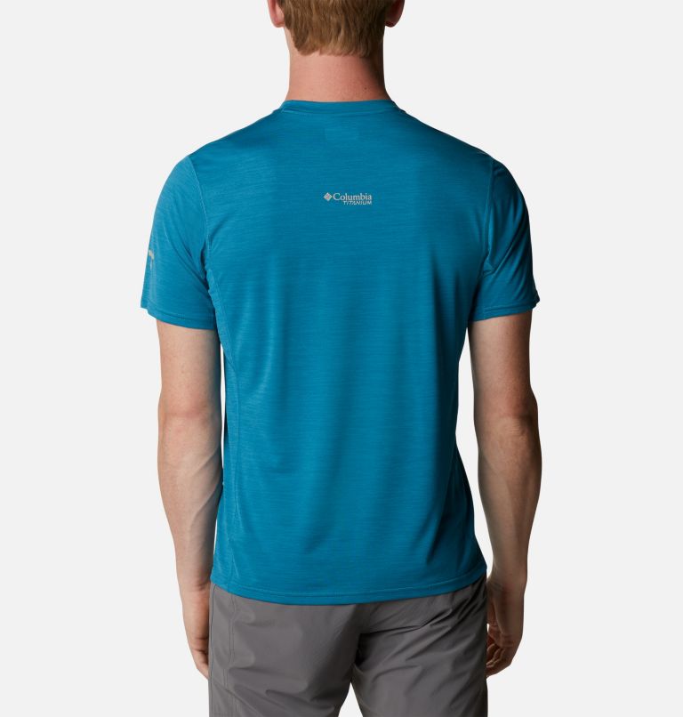 Thumbnail: Men's Titan Pass Graphic T-Shirt, Color: Deep Marine, Titanium Burst Graphic, image 2