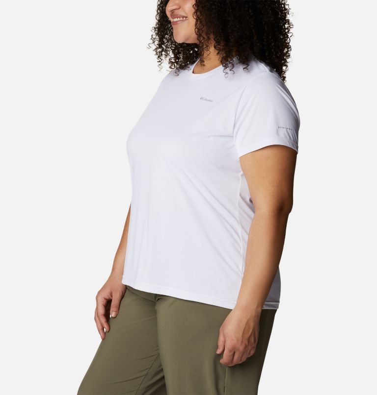 Thumbnail: Women's Columbia Hike Short Sleeve Crew Shirt - Plus Size, Color: White, image 3