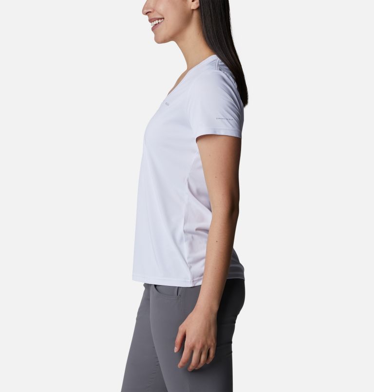 Camiseta con cuello en V Columbia Hike para mujer, Color: White, image 3