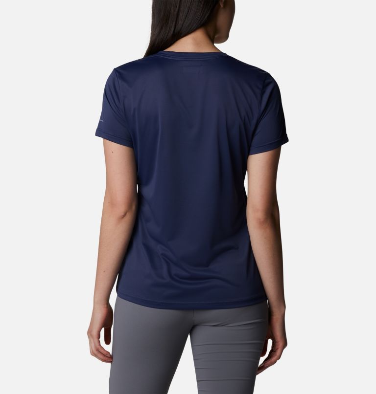 Women's Columbia Hike V-Neck Technical T-Shirt, Color: Nocturnal, image 2