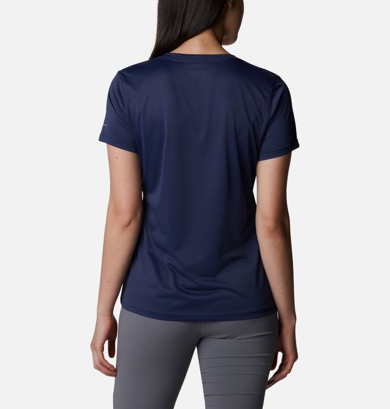 Women's Columbia Hike Short Sleeve V-Neck Shirt, Color: Nocturnal