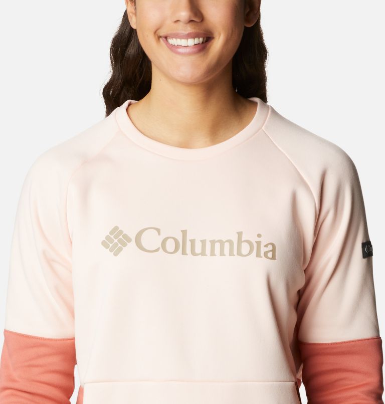 Thumbnail: Women’s Windgates Sweatshirt, Color: Peach Blossom, Dark Coral, image 4