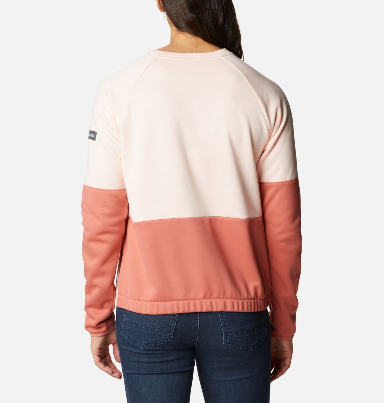Thumbnail: Women’s Windgates Sweatshirt, Color: Peach Blossom, Dark Coral, image 2
