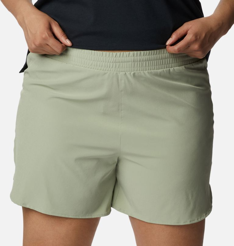 Thumbnail: Women's Columbia Hike Shorts - Plus Size, Color: Safari, image 4