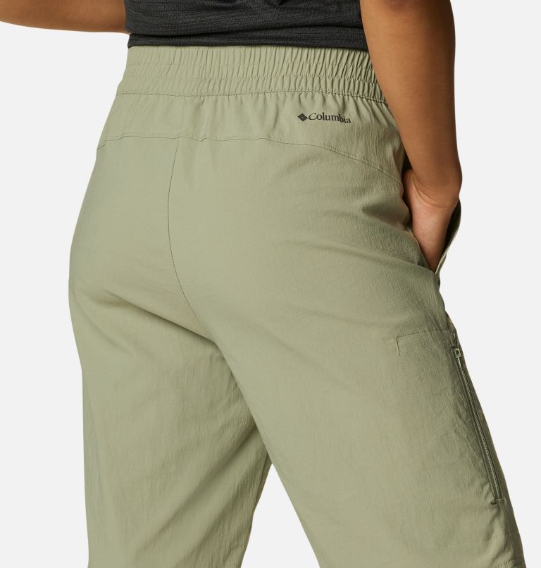 Thumbnail: Women's On The Go Long Shorts, Color: Safari, image 5