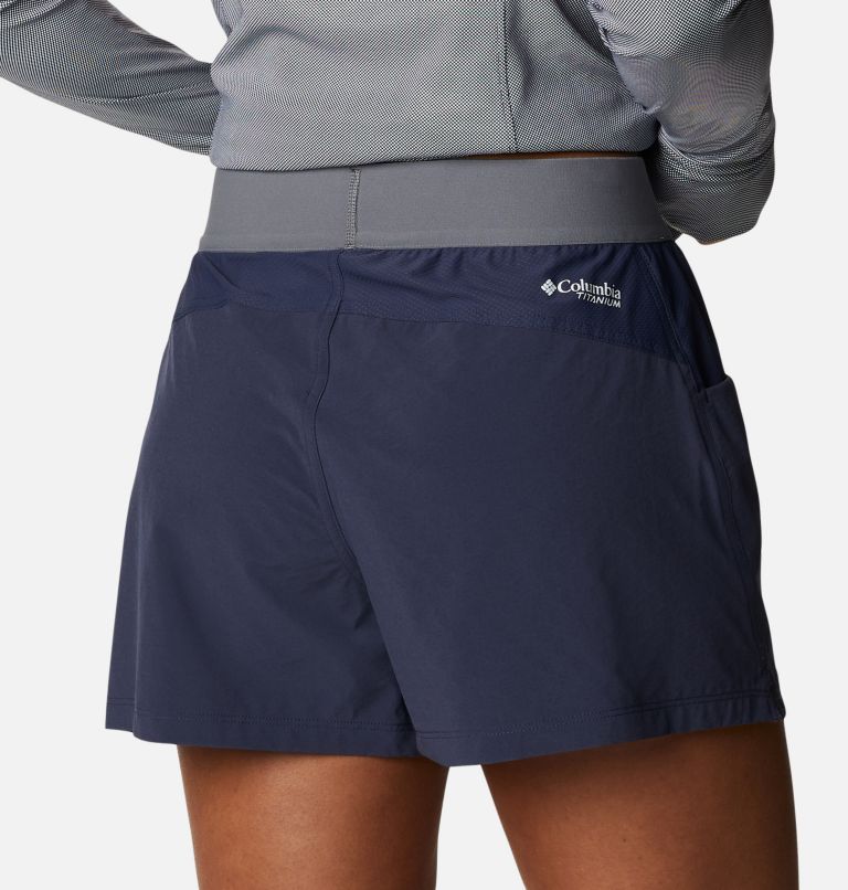 Thumbnail: Women's Titan Pass Lightweight Shorts 2.0, Color: Nocturnal, image 5