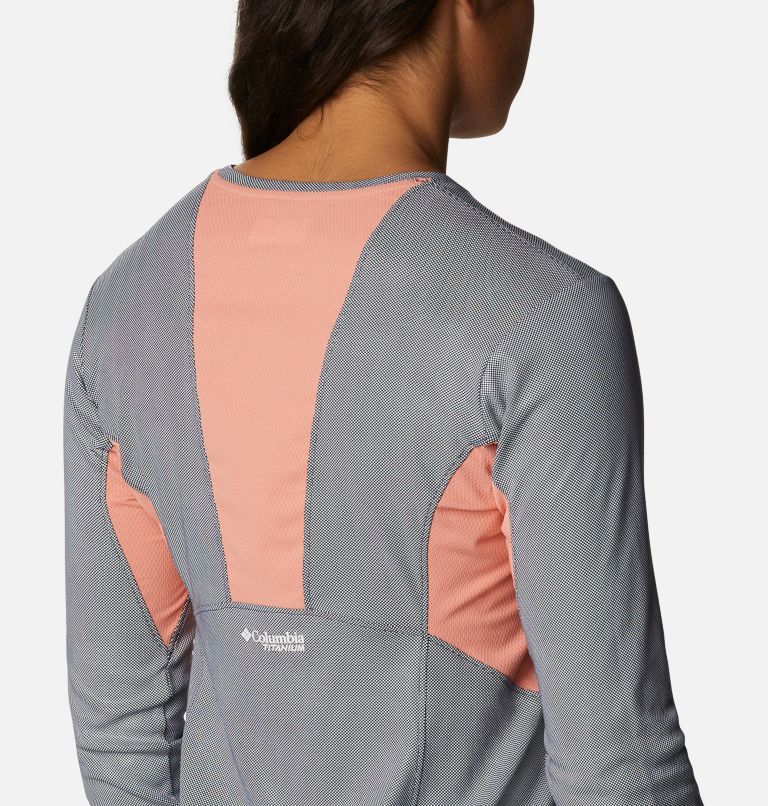 Women's Titan Pass Sun Deflector Long Sleeve Tee 2.0, Color: Nocturnal, Coral Reef, image 5