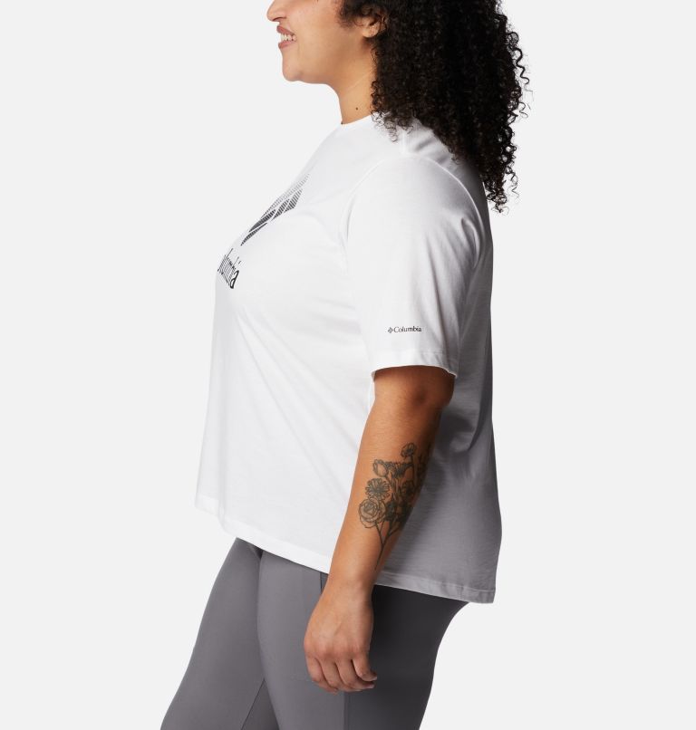 Thumbnail: T-shirt décontracté North Cascades pour Femme - Grandes tailles, Color: White, CSC Stacked Gradient Graphic, image 3