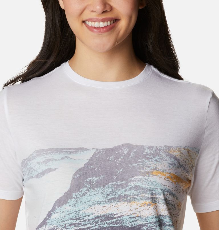 Women's Daisy Days Gradient Short Sleeve T-Shirt, Color: White, Hyper Nature