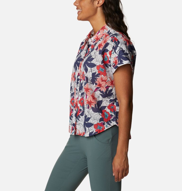 Camisa casual de manga corta Camp Henry IV para mujer, Color: White Lakeshore Floral Multi, image 3
