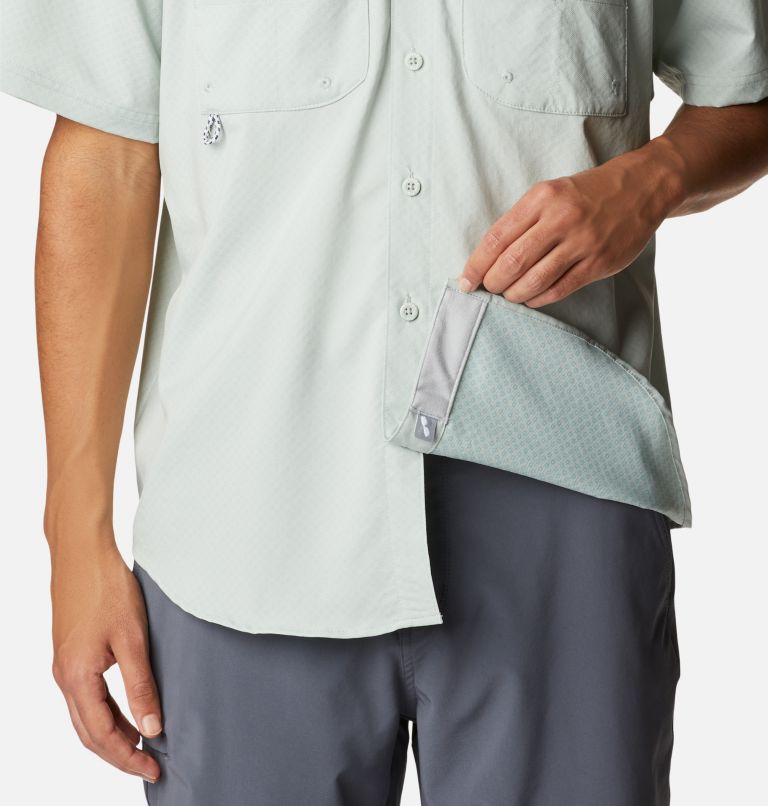 Men's PFG Blood and Guts Zero Woven Short Sleeve Shirt, Color: Cool Green
