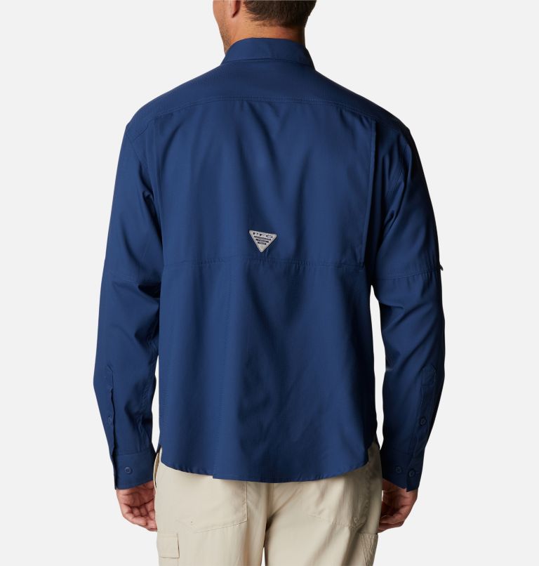 Thumbnail: Men's PFG Skiff Guide Woven Long Sleeve Shirt, Color: Carbon, image 2