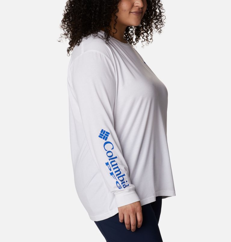 Women's PFG Slack Water Graphic Long Sleeve Shirt - Plus Size, Color: White, Blue Macaw Gradient, image 3
