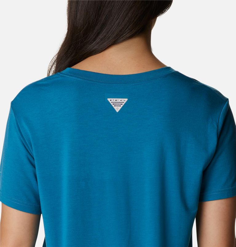 Thumbnail: Women's Slack Water Graphic Short Sleeve Shirt, Color: Deep Marine, Trout, image 5