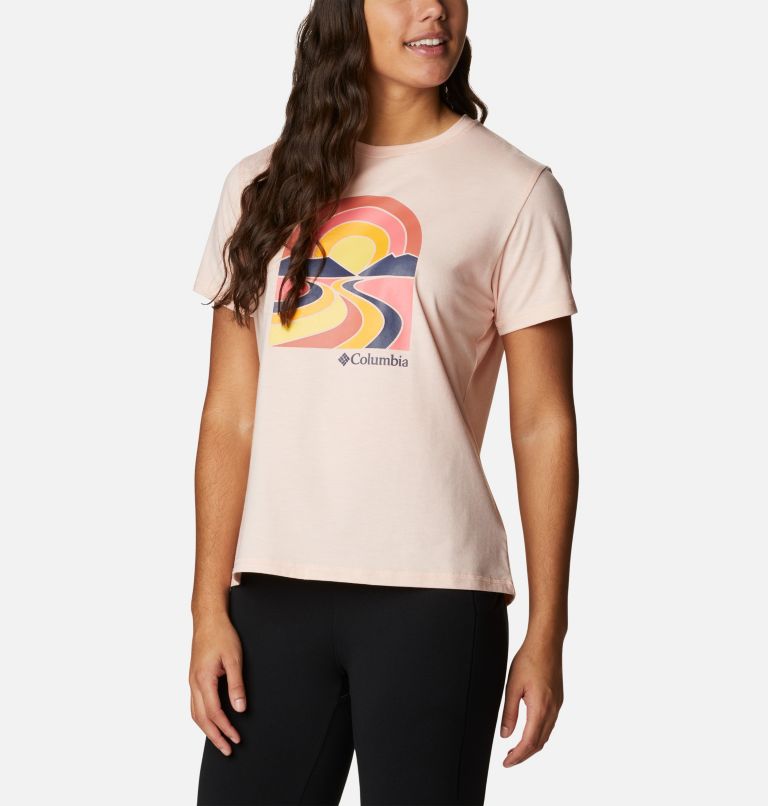 Thumbnail: Women’s Sun Trek II Technical Graphic T-Shirt, Color: Peach Blossom Heather, Suntrek Trails, image 5