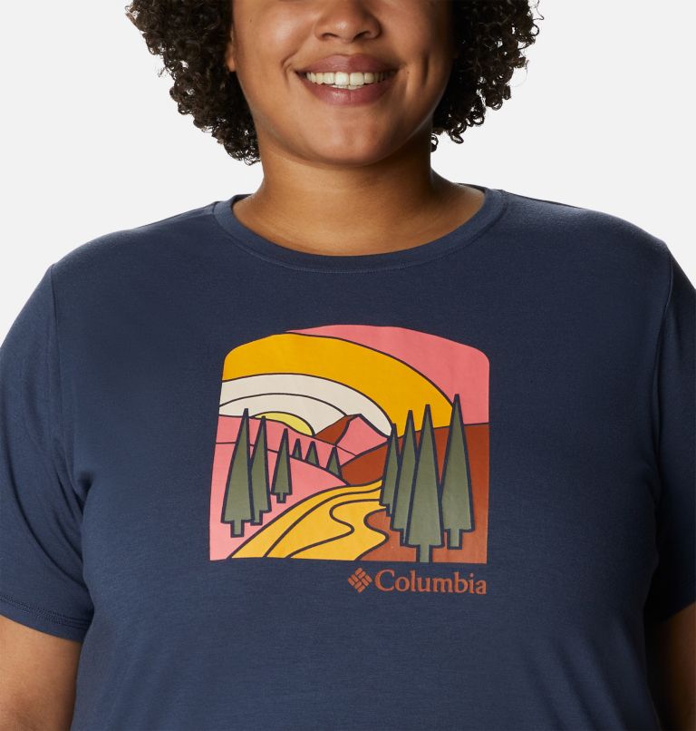 Thumbnail: Women's Sun Trek Graphic Tee II - Plus Size, Color: Nocturnal, Suntrek Hills, image 4