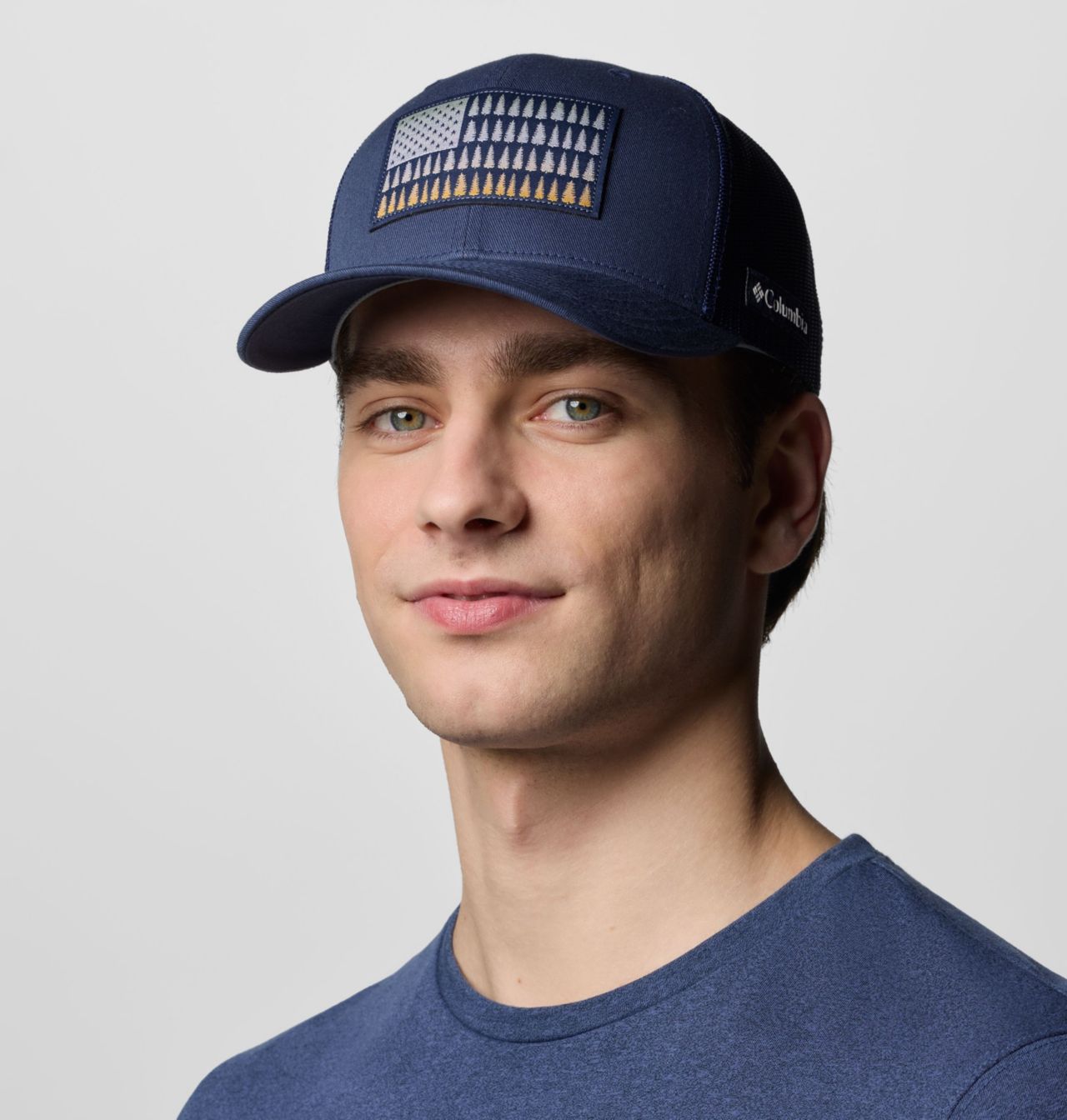 Columbia Tree Flag™ Mesh Snapback 3