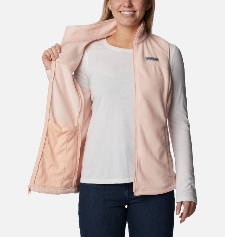 Thumbnail: Women's Castle Dale Fleece Vest, Color: Peach Blossom, image 5
