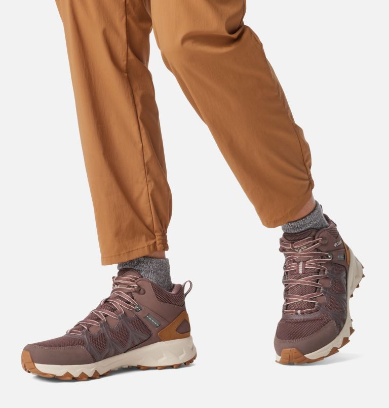 Columbia peakfreak II mid outdry hiking boots in khaki