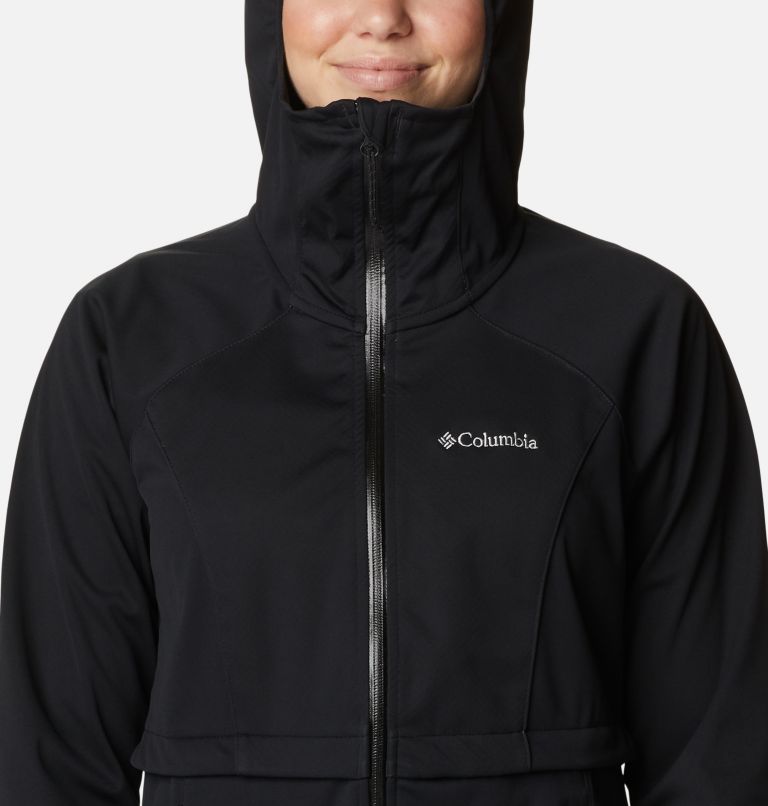 Women's Canyon Meadows Softshell Jacket, Color: Black, image 4