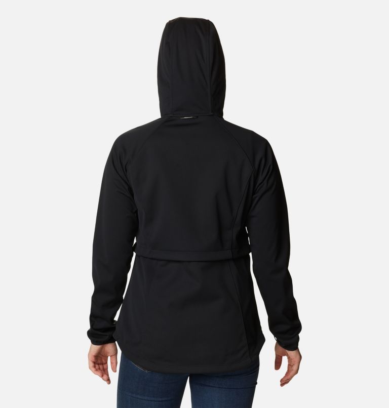 Thumbnail: Women's Canyon Meadows Softshell Jacket, Color: Black, image 2