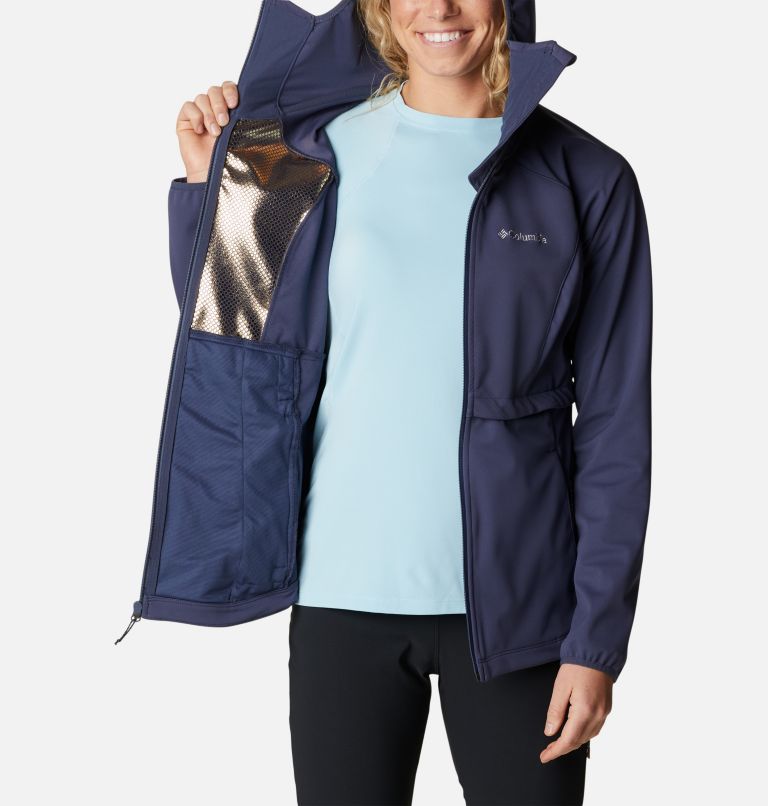 Thumbnail: Women's Canyon Meadows Omni-Heat Infinity Softshell Jacket, Color: Nocturnal, image 5