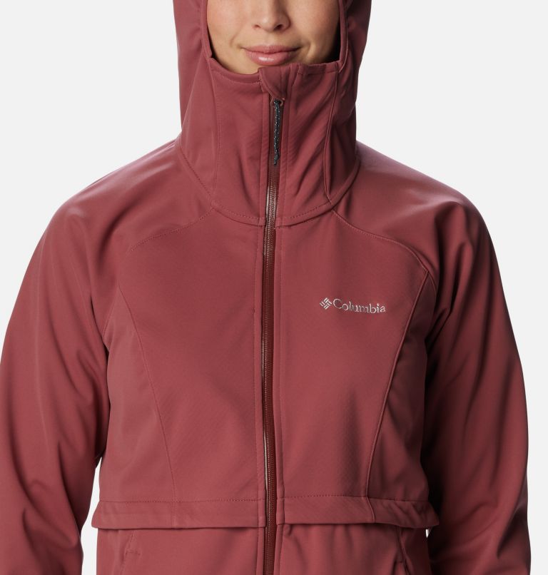 Women's Canyon Meadows Softshell Jacket, Color: Beetroot, image 4