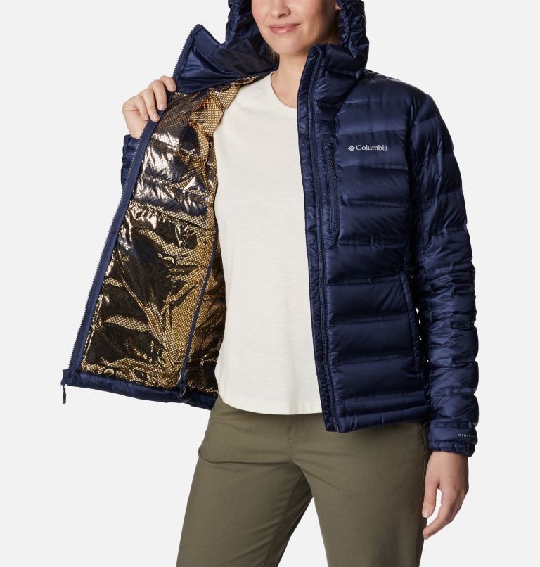 Thumbnail: Women's Pebble Peak Down Hooded Jacket, Color: Nocturnal, image 5