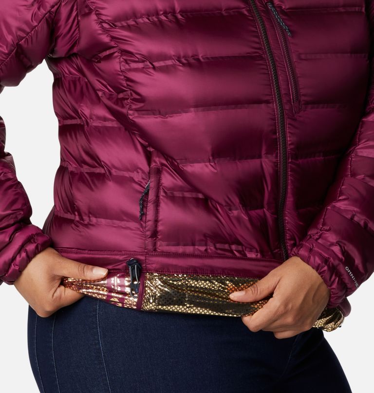 Thumbnail: Women's Pebble Peak Down Hooded Jacket - Plus Size, Color: Marionberry, image 7
