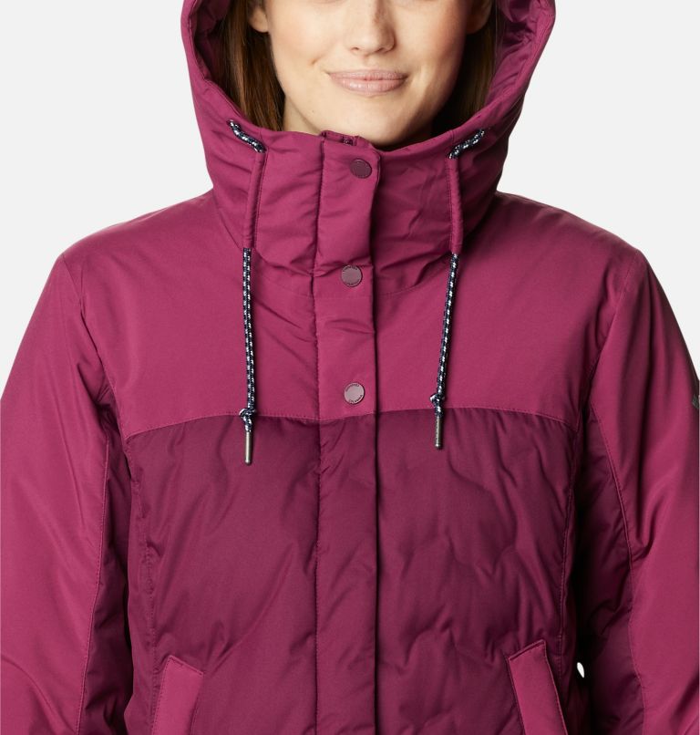 Thumbnail: Women's Mountain Croo II Mid Down Jacket, Color: Marionberry, image 4