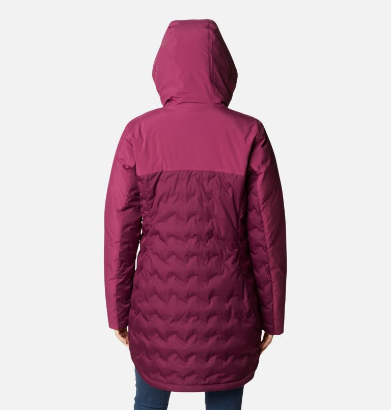 Thumbnail: Women's Mountain Croo II Mid Down Jacket, Color: Marionberry, image 2