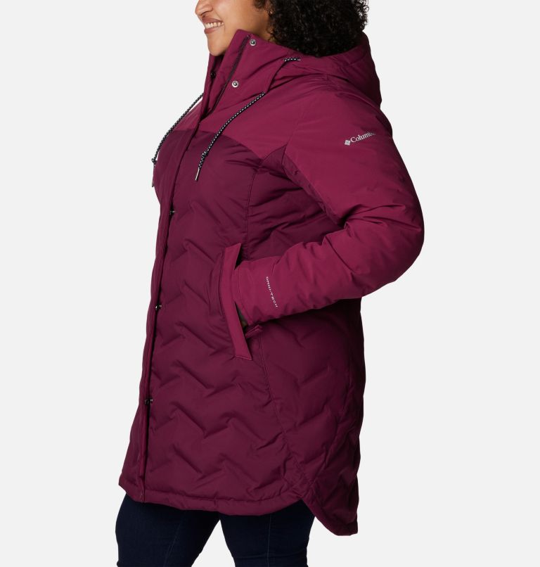 Thumbnail: Women's Mountain Croo II Mid Down Jacket - Plus Size, Color: Marionberry, image 3