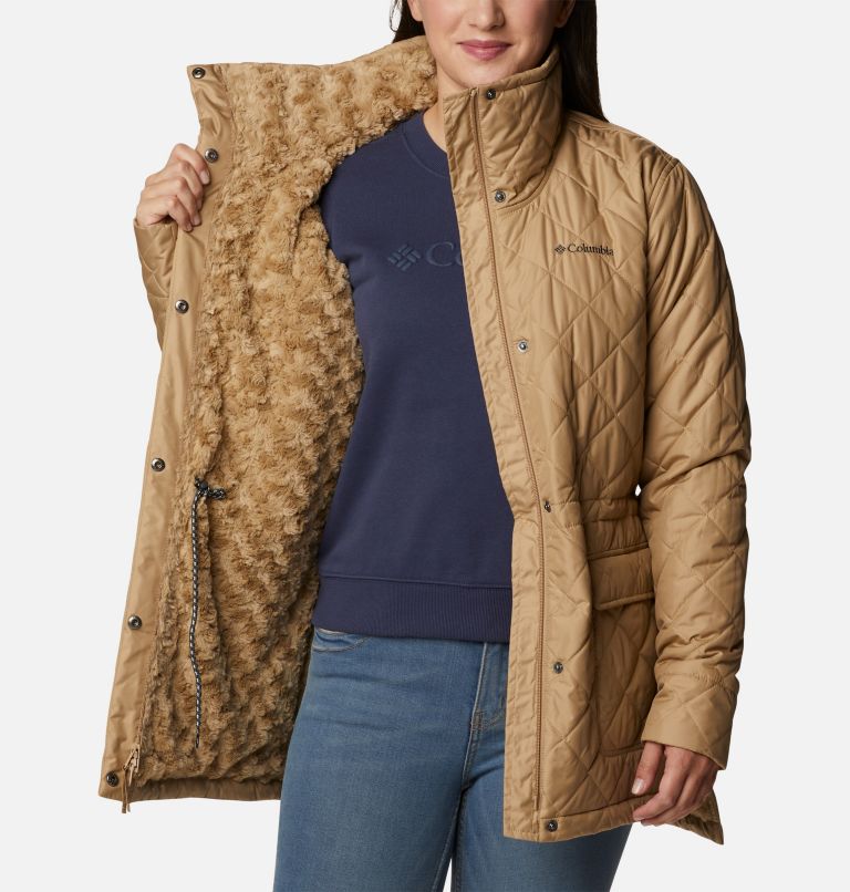 Thumbnail: Women's Copper Crest Novelty Jacket, Color: Beach, image 5