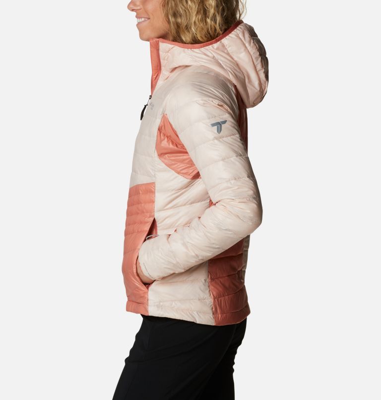 Women's Platinum Peak Insulated Hooded Jacket, Color: Dark Coral, Peach Blossom, image 3