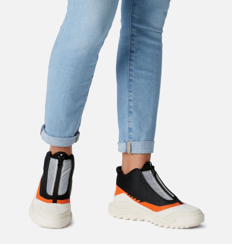 Thumbnail: Women's ONA 718 Mid Sneaker, Color: Black, Jet, image 10