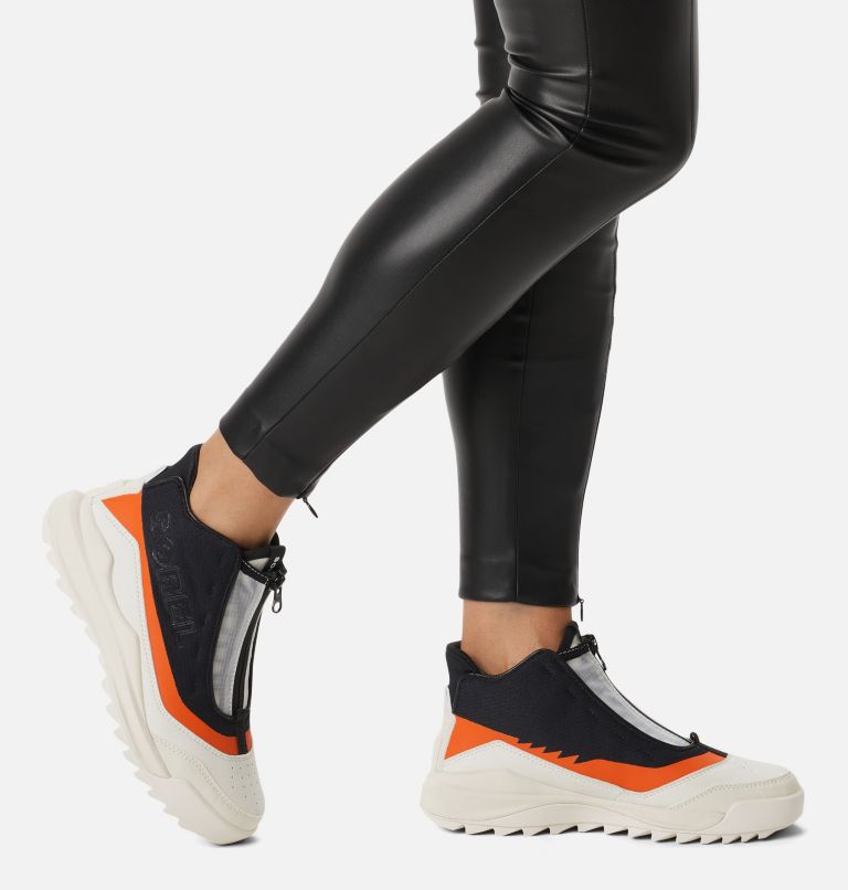 Thumbnail: Women's ONA 718 Mid Sneaker, Color: Black, Jet, image 8