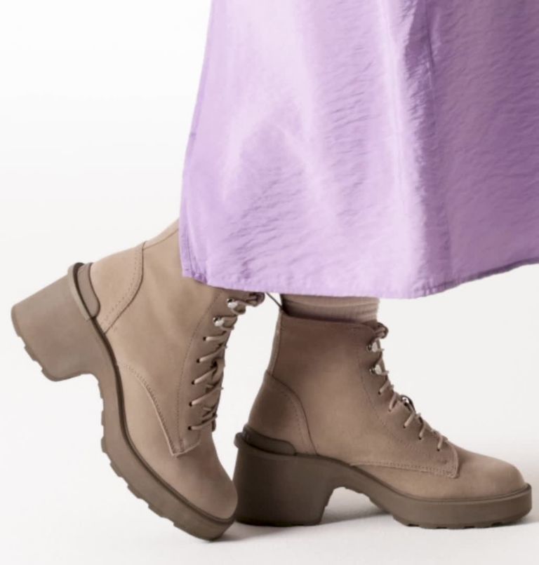 Botte lacée à talons Hi-Line pour femme, Color: Omega Taupe, Wet Sand