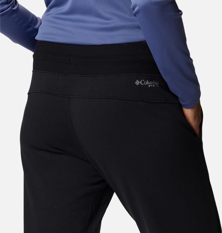 Thumbnail: Women's PFG Slack Water French Terry Joggers, Color: Black, image 5