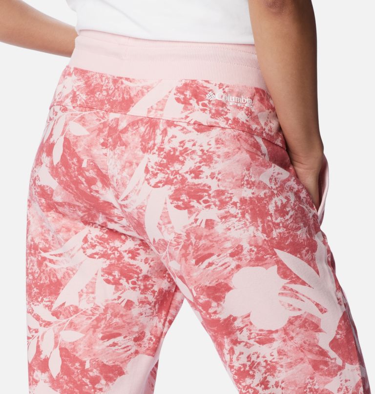 Thumbnail: Women's PFG Slack Water French Terry Joggers, Color: Satin Pink Skydye, image 5