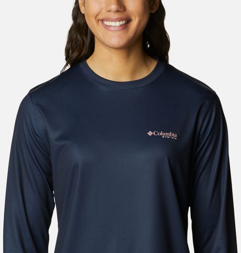 Women's PFG Tidal Tee Sailfish Flair Long Sleeve Shirt, Color: Collegiate Navy, Tiki Pink PFG Camo, image 4