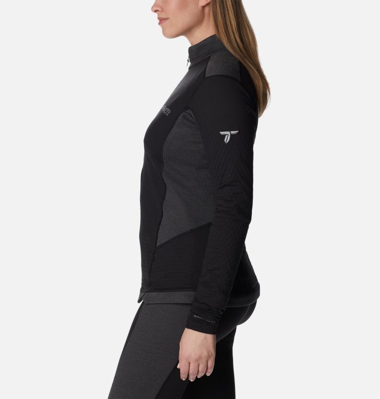 Thumbnail: Women's Titan Pass Helix 1/4 Zip Technical Pullover, Color: Black, image 3
