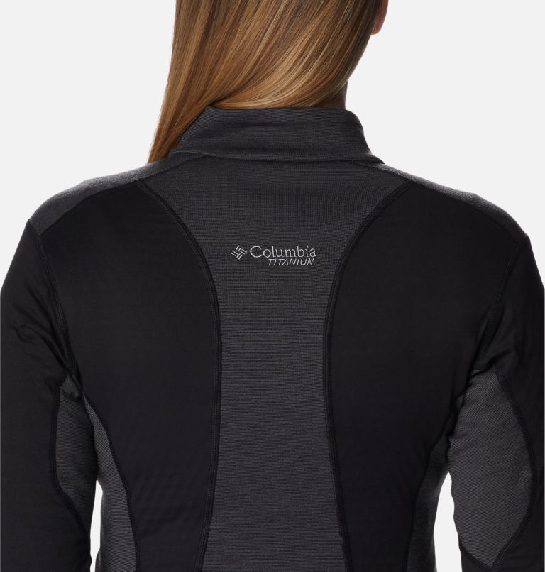 Thumbnail: Women's Titan Pass Helix Quarter Zip Pullover, Color: Black, image 5