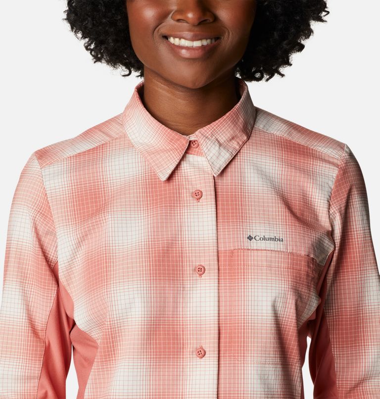 Thumbnail: Women's Claudia Ridge Long Sleeve Shirt, Color: Dark Coral Soft Ombre, image 4