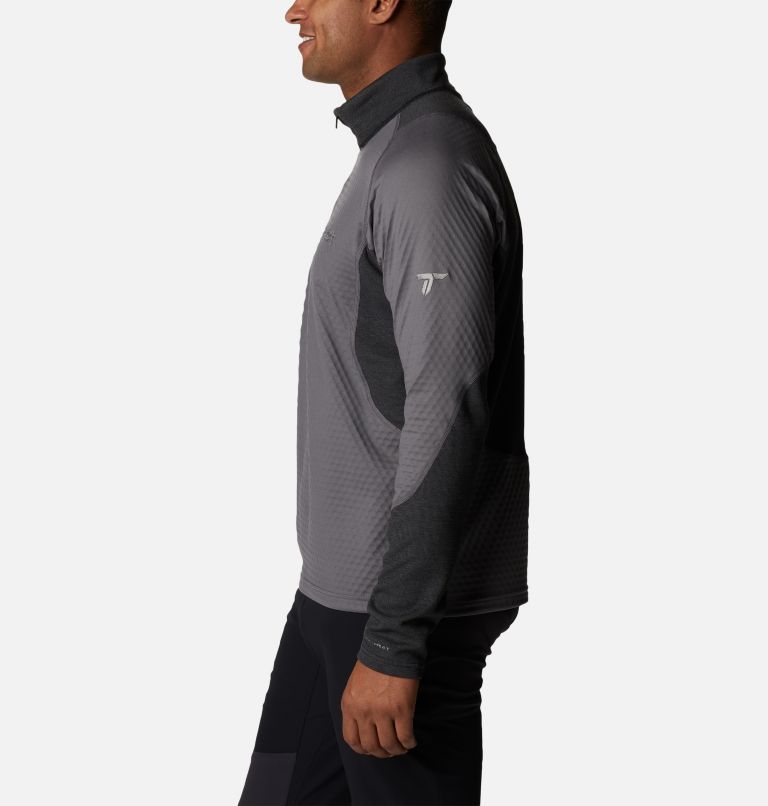 Thumbnail: Men's Titan Pass Helix Half Zip Pullover, Color: City Grey, Black, image 3