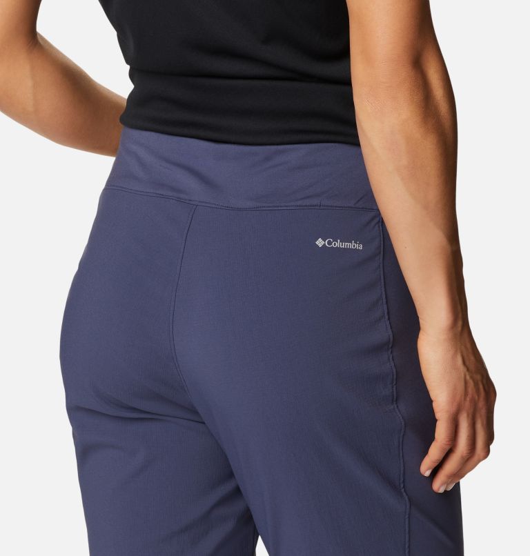 Thumbnail: Women's On The Go Hybrid Pants, Color: Nocturnal, image 5