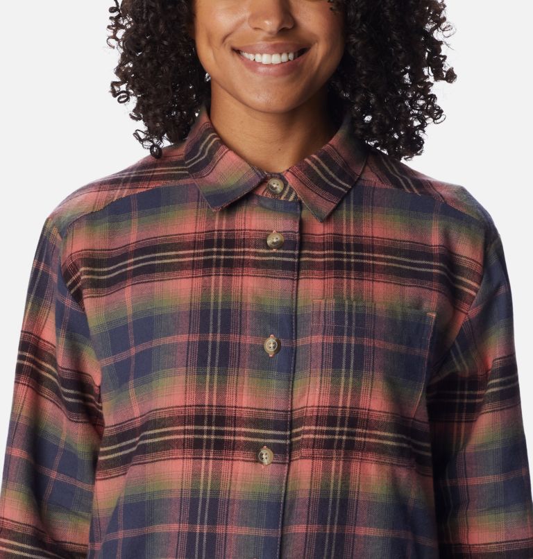 Thumbnail: Women's Holly Hideaway Flannel Shirt, Color: Dark Coral Multi Tartan, image 4